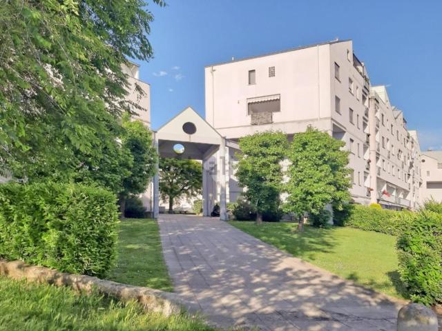 Appartamento in vendita di 79 m² in Via C. Colombo, 42