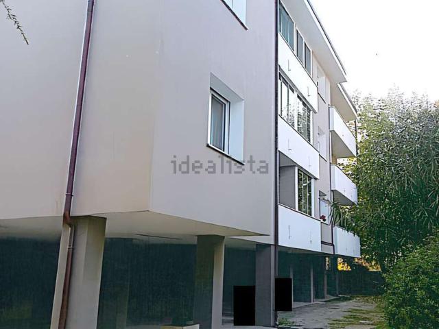 Appartamento in vendita di 79 m² in Via Carlo Cavriani, 2