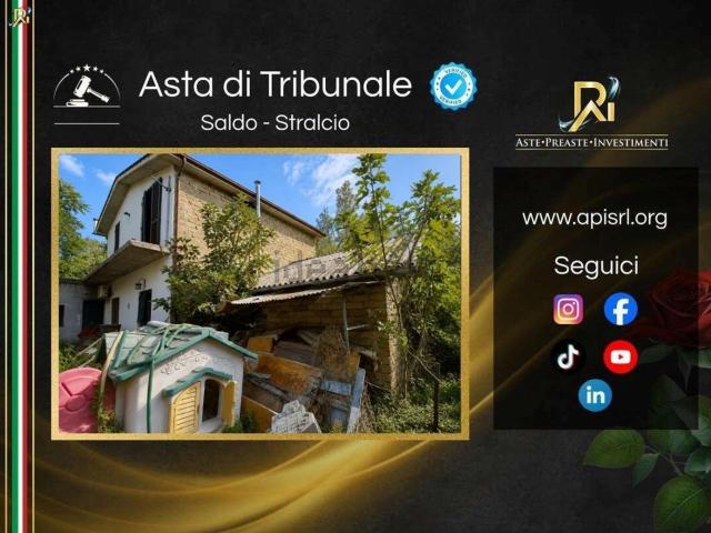 Appartamento in vendita di 79 m² in Via Carlo Magno, 7