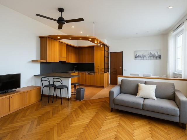 Appartamento in vendita di 79 m² in Via Comasina, 85