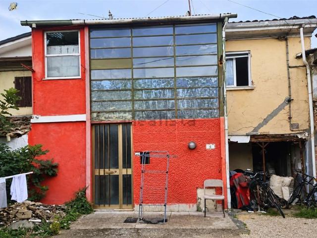 Appartamento in vendita di 79 m² in Via dell&apos Osteria Pettini, 4