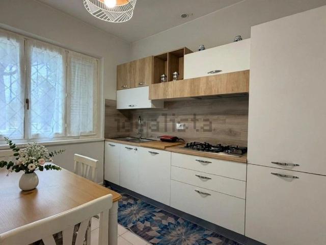 Appartamento in vendita di 79 m² in Via delle Palme, 50