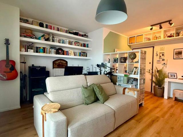 Appartamento in vendita di 90 m² in Via Don Carlo Rizzi