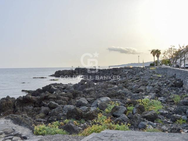 Appartamento in vendita di 79 m² in Via E. Toti, 4