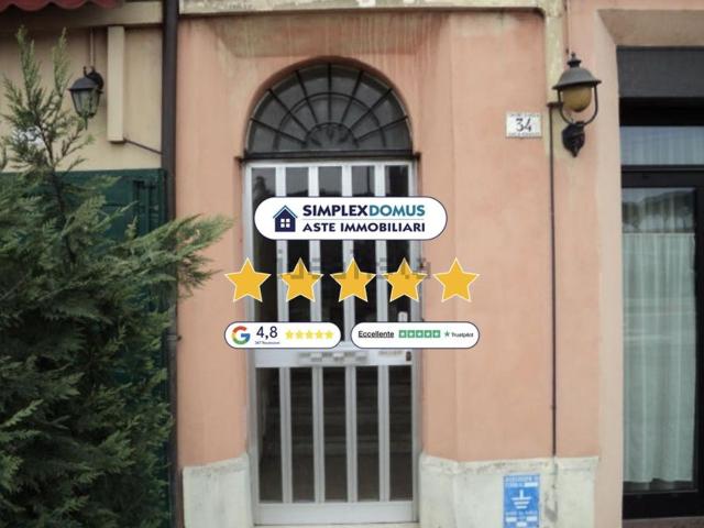 Appartamento in vendita di 79 m² in Via Emilia Ponente