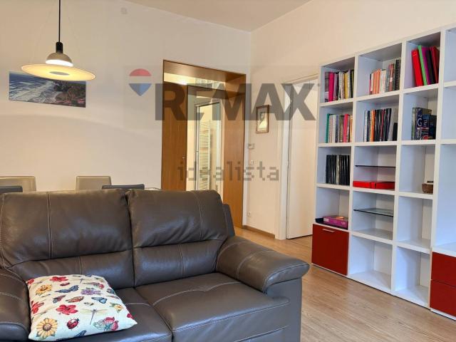 Appartamento in vendita di 79 m² in Via Giovanni Pascoli, 44