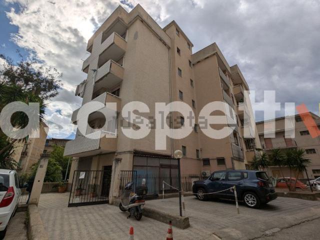 Appartamento in vendita di 79 m² in Via Padre Gaetano Catanoso