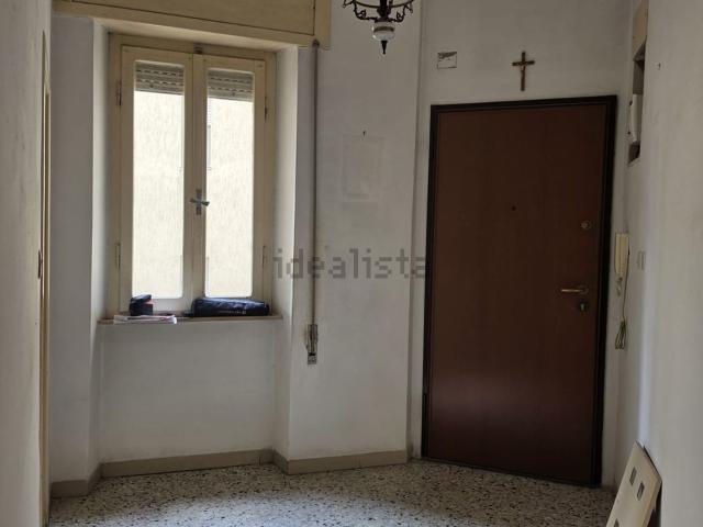 Appartamento in vendita di 79 m² in Via Porto Loretano