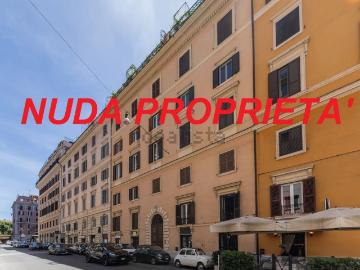 Appartamento in vendita di 79 m² in Via Sicilia, 241