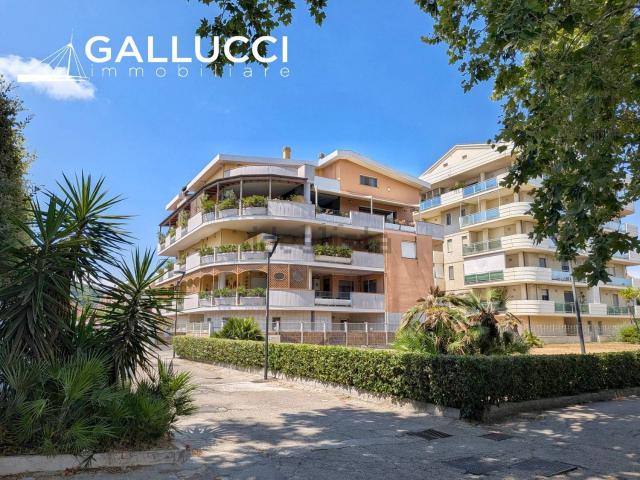 Appartamento in vendita di 79 m² in Viale Primo Vere, 116