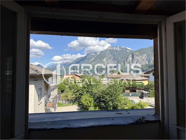 Appartamento in vendita di 79 m² in Via Salvadoris, 21