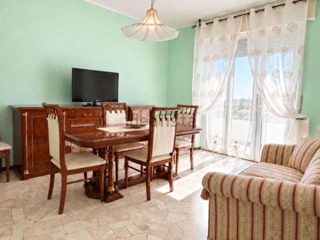 Appartamento in vendita di 83 m² in Corso Paolo Bernacchi, 172