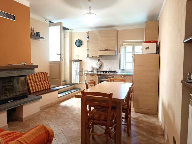 Appartamento in vendita di 83 m² in Strada Comunale per Focchia