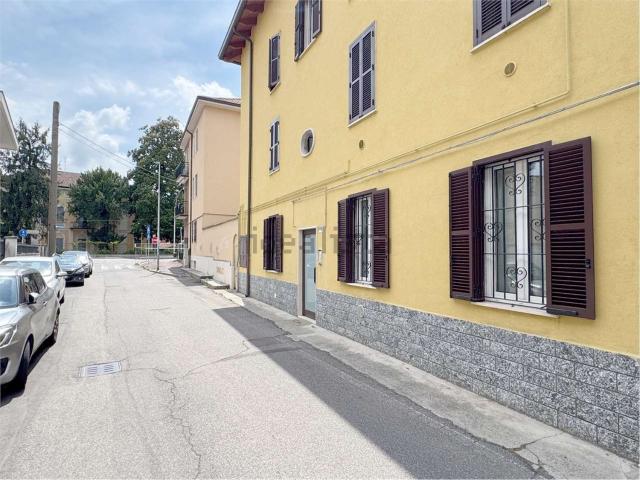 Appartamento in vendita di 83 m² in Via Alessandro Manzoni