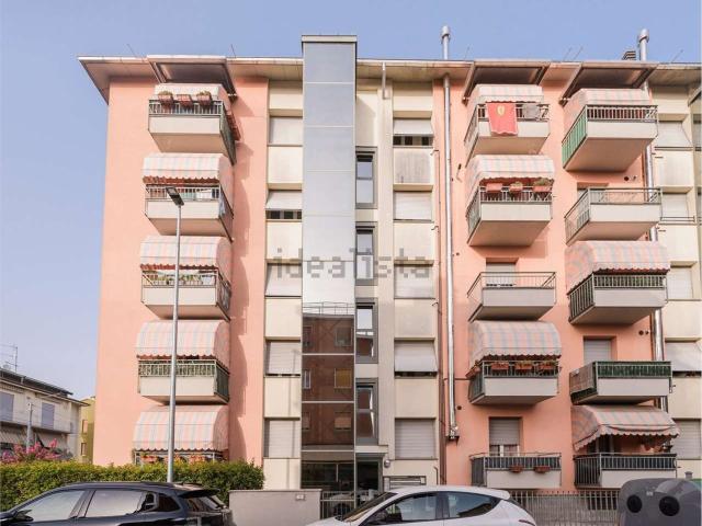 Appartamento in vendita di 83 m² in Via Antonio Colla, 2