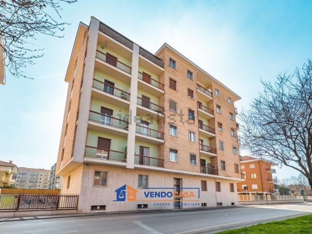 Appartamento in vendita di 83 m² in Via Avv. Ferrero, 43