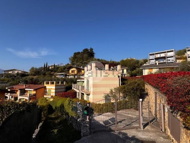 Appartamento in vendita di 83 m² in Via Bardino, 255