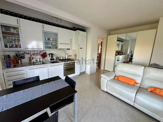 Appartamento in vendita di 83 m² in Via Bologna