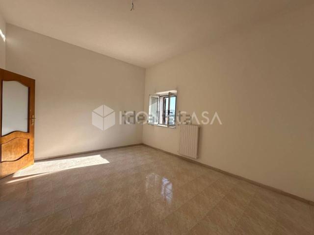 Appartamento in vendita di 83 m² in Via Brigata Regina