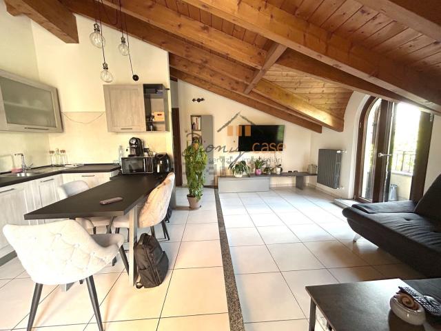 Appartamento in vendita di 83 m² in Via Carreggia, 103