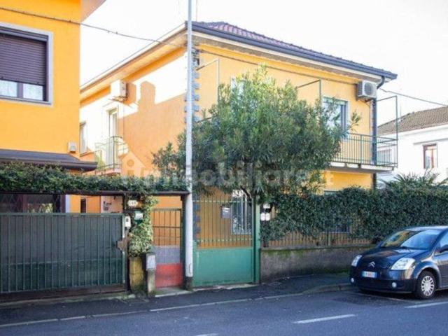 Appartamento in vendita di 83 m² in Via Cavour, 146