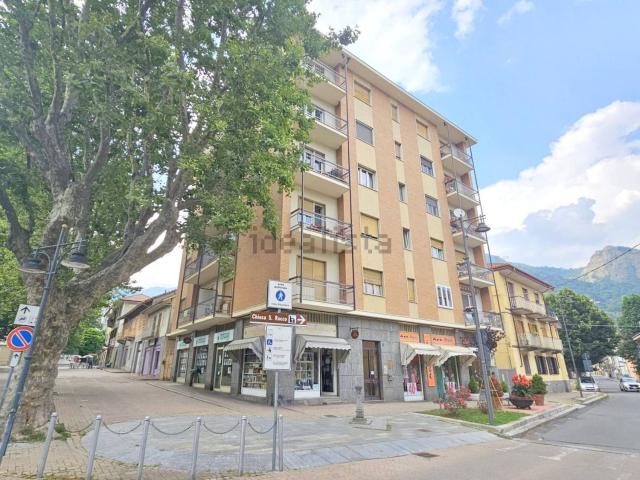 Appartamento in vendita di 83 m² in Via Cesare Battisti, 6