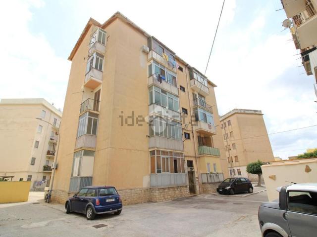Appartamento in vendita di 83 m² in Via Ciullo d&apos Alcamo, 3
