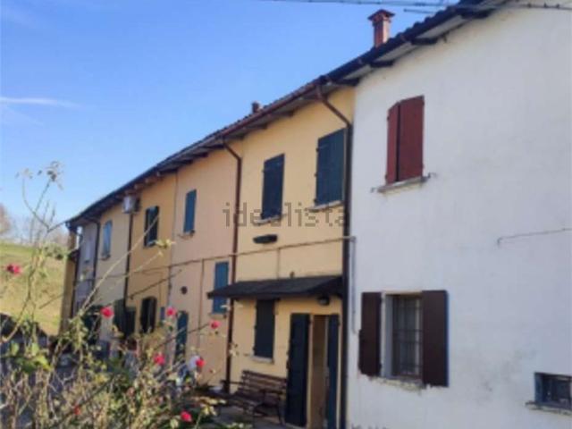Appartamento in vendita di 83 m² in Via Confine Inferiore, 127