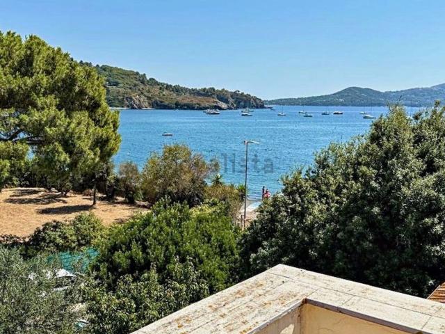 Appartamento in vendita di 100 m² in Via del Porticciolo