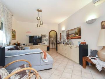 Appartamento in vendita di 83 m² in Via dell&apos Alloro, 23