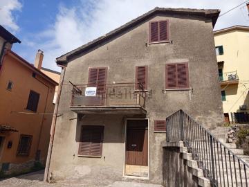 Appartamento in vendita di 83 m² in Via delle Cascine