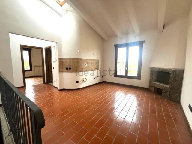 Appartamento in vendita di 83 m² in Via delle Molina