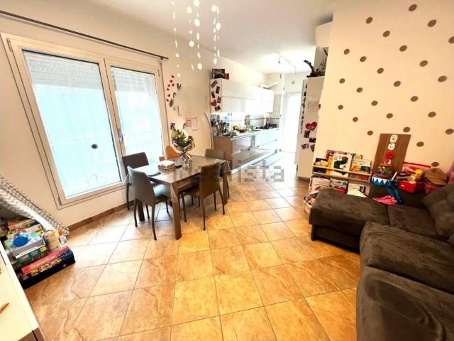 Appartamento in vendita di 83 m² in Via G. di Vittorio, 15