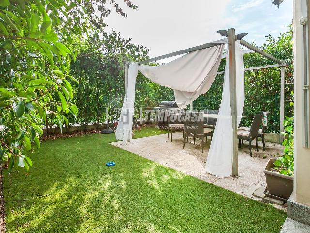 Appartamento in vendita di 83 m² in Via Meriggia, 32