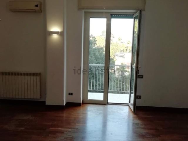 Appartamento in vendita di 83 m² in Via Michele Tenore, 17