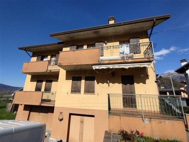 Appartamento in vendita di 83 m² in Via Monte Cavallo, 47