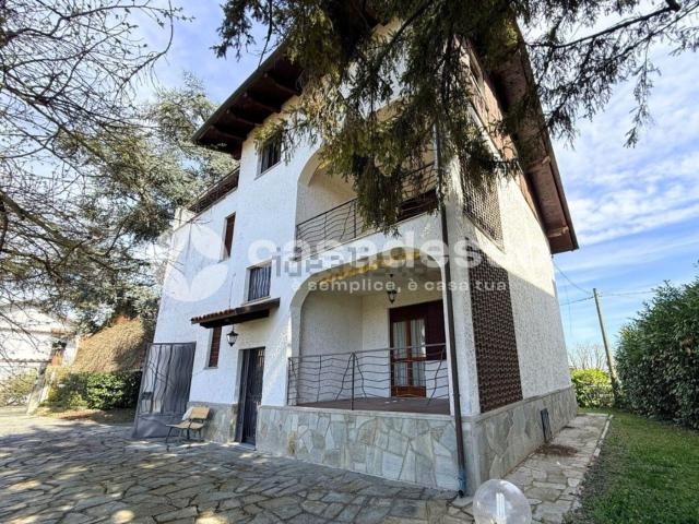 Appartamento in vendita di 83 m² in Via Padre Carpignano, 16