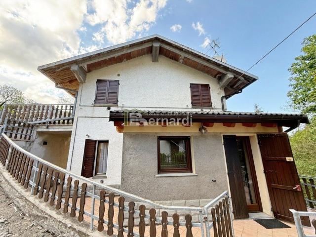 Appartamento in vendita di 83 m² in Via Poggio, 383