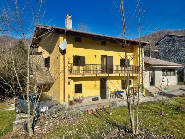 Appartamento in vendita di 83 m² in Via Platischis, 87
