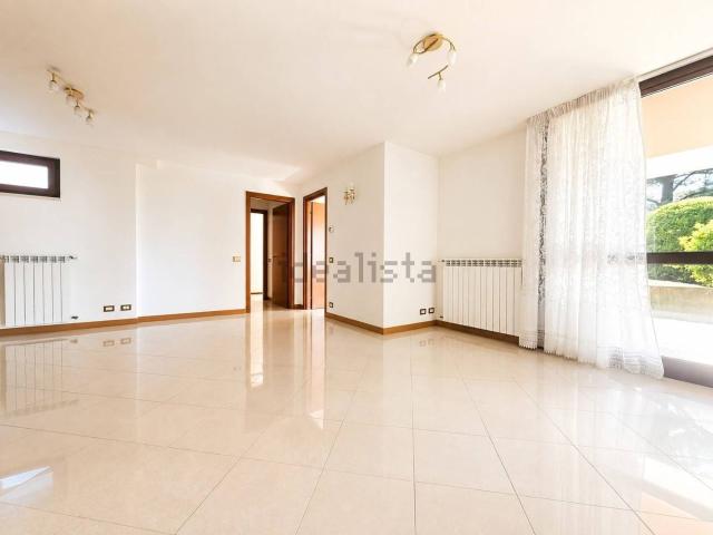 Appartamento in vendita di 83 m² in Viale delle Vittorie, 21