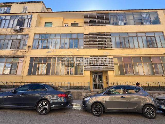 Appartamento in vendita di 83 m² in Viale Ferrovia, 5