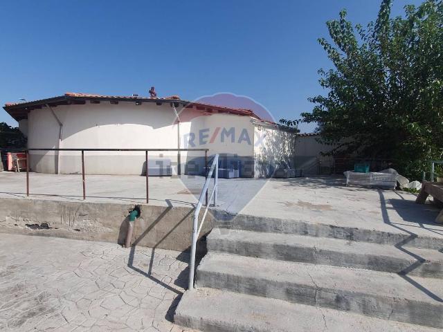 Appartamento in vendita di 800 m² in Via Quintino Sella
