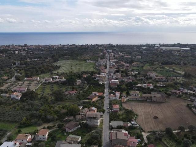 Appartamento in vendita di 800 m² in Contrada Limachi, 39