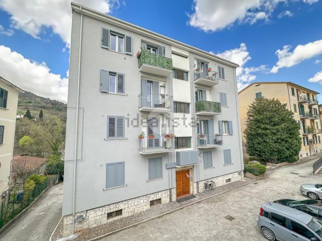 Appartamento in vendita di 80 m² in Circonvallazione Spalato, 32