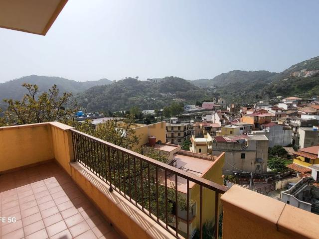 Appartamento in vendita di 80 m² in Contrada Pantano, 6