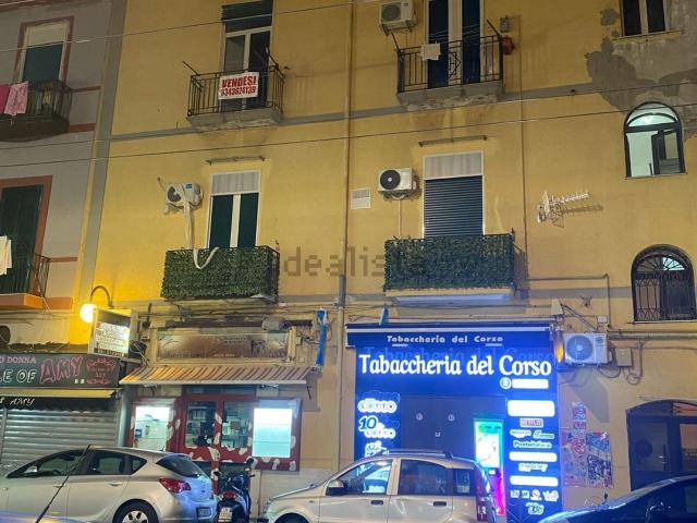 Appartamento in vendita di 80 m² in Corso San Giovanni a Teduccio, 584