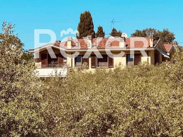 Appartamento in vendita di 80 m² in Località Roncosambaccio