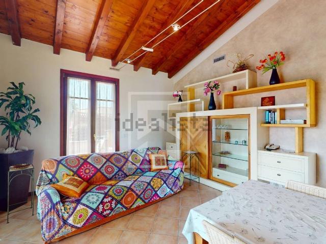 Appartamento in vendita di 80 m² in Località Sermana, 1