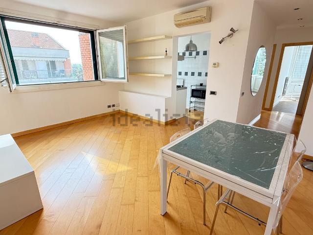 Appartamento in vendita di 80 m² in Piazza Aldo Moro, 50