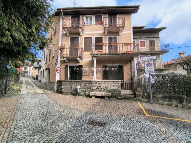 Appartamento in vendita di 80 m² in Piazza Cavour, 2